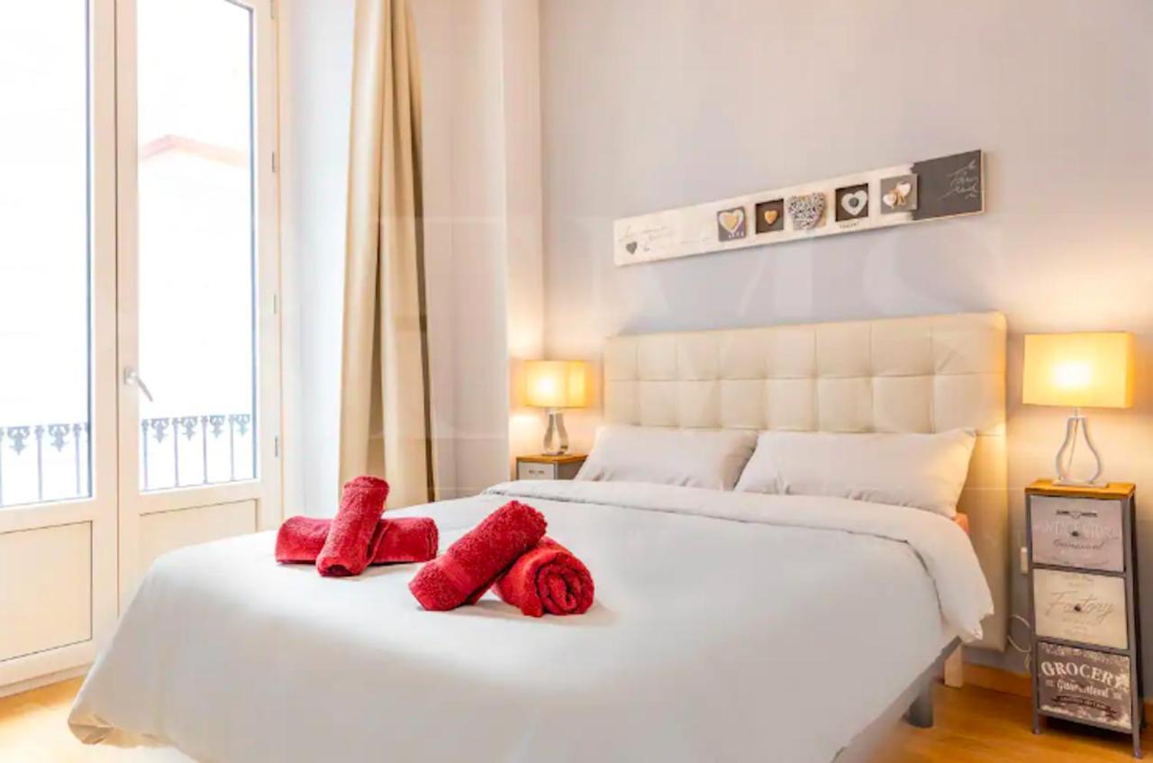 Holidays2malaga Capitan Renovated With Patio & Balconies In The Center Málaga